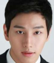 Jo Yoon-woo